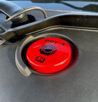 2020-2026 C8 Corvette Painted Billet Aluminum Engine Caps - 0W-40 / DOT 3