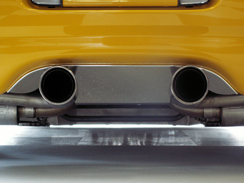 1999-2004 C5 Corvette, Exhaust Filler Panel Polished Borla Stinger Dual 4" Round Pipes, 100% Stainless Steel