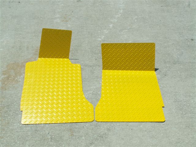 Corvette ALL 2005-2013 Floor Mats Show Diamond Plate Yellow