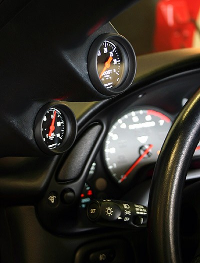 C6 Corvette Dual Pillar Pod w/Gauges, Fuel Pressure and Vac/Boost Guages