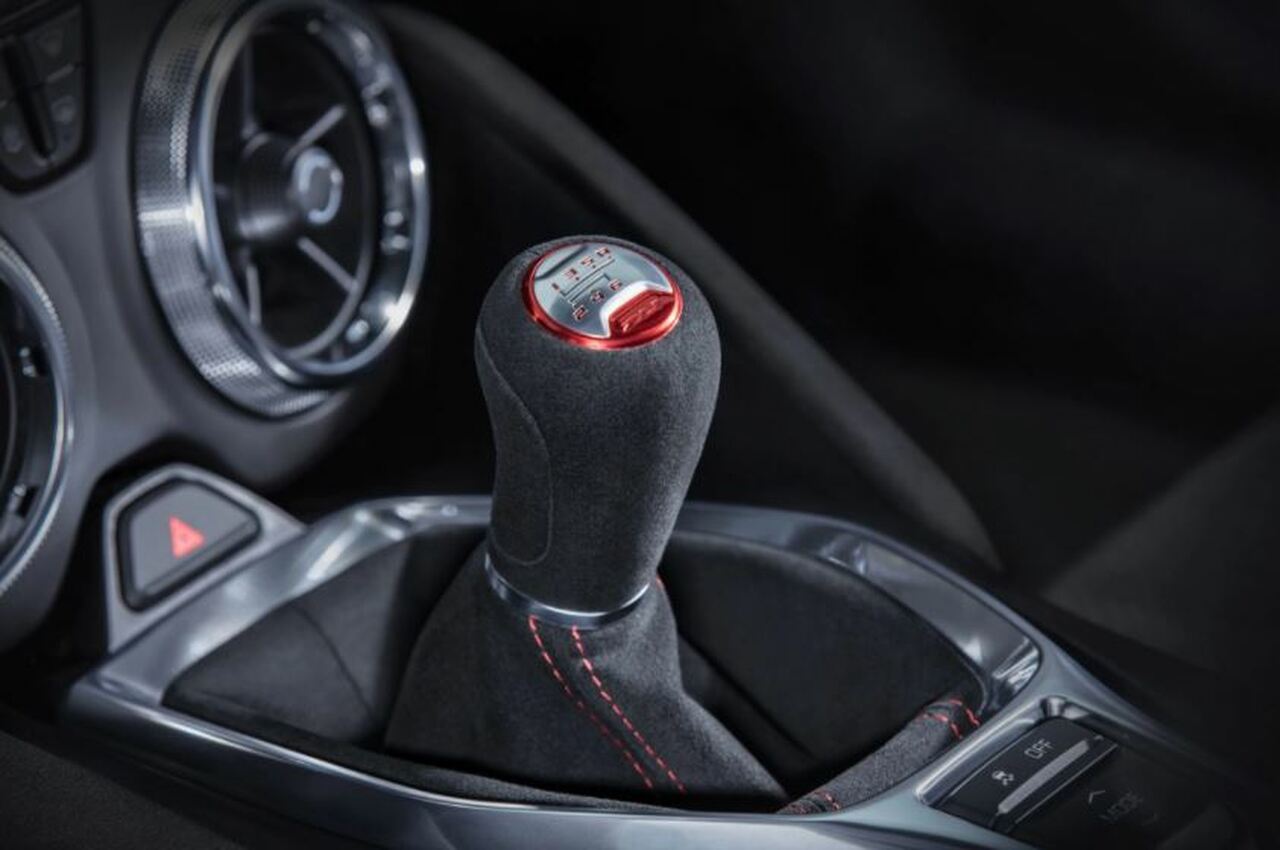 16-22+ Camaro ZL1 Edition Manual Shift Knob W/ Boot, GM OEM