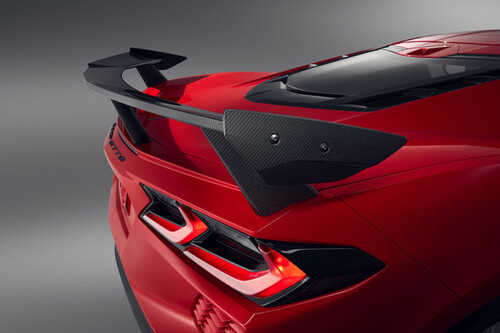 20-22+ C8 Corvette High Wing Spoiler Kit (Carbon Fiber) - GM OEM