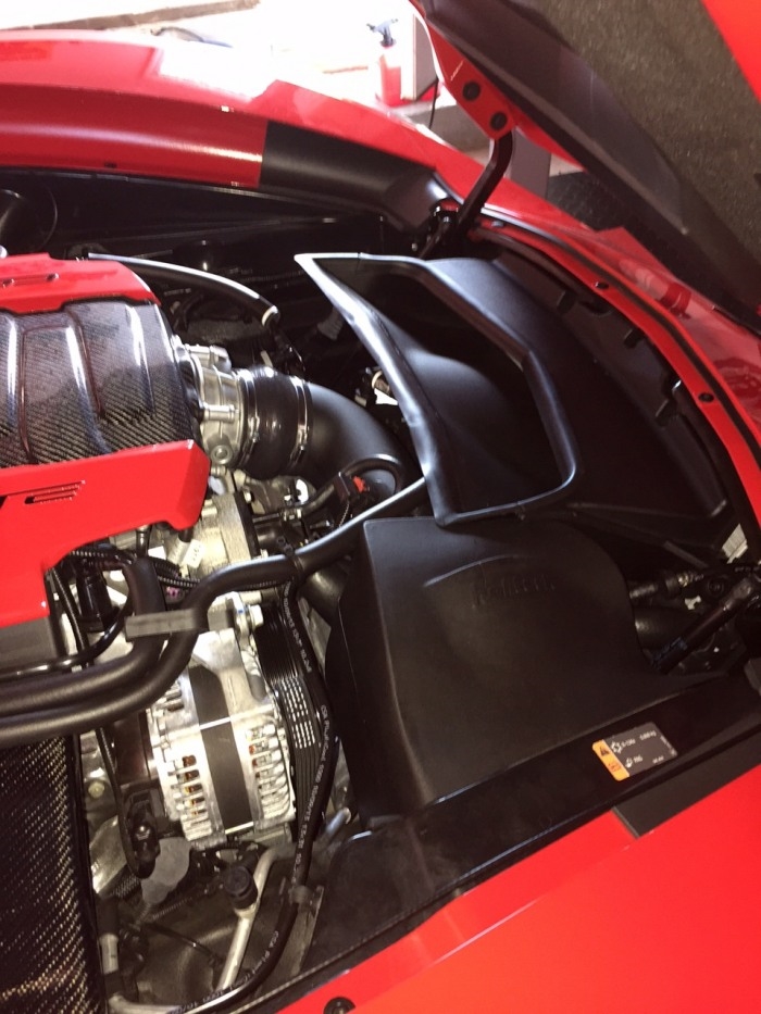 Halltech C7 Corvette Stingray 2014-2019 Stinger Cold Air Intake Induction System, Agapostemon Green SuperFlow filter